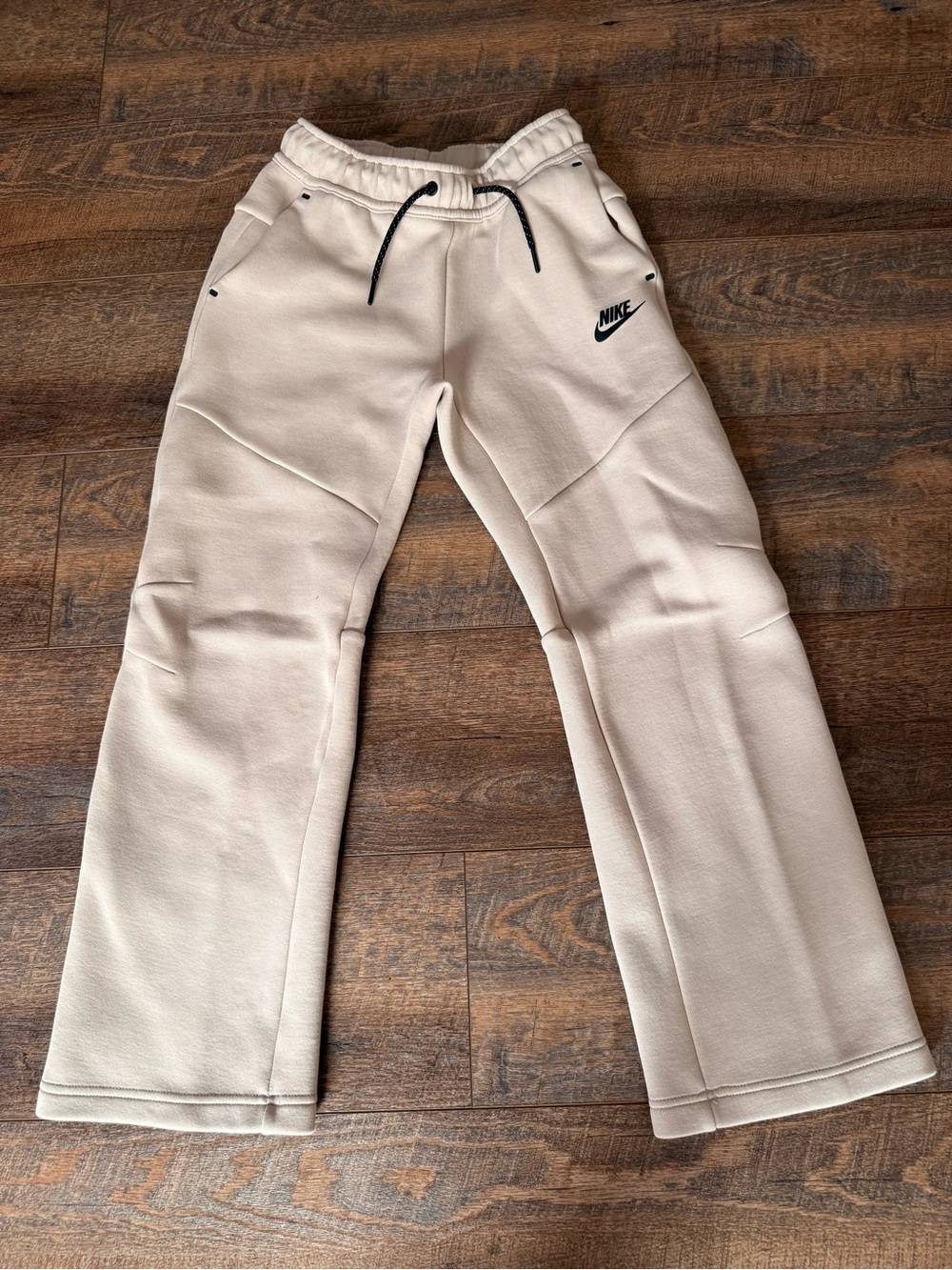 Nike Kids Cream Fleece Joggers with Black Drawstring